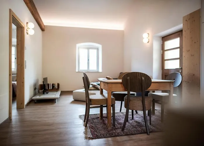 Weingut Kornell - Schafferhaus Cosmas Und Zeder